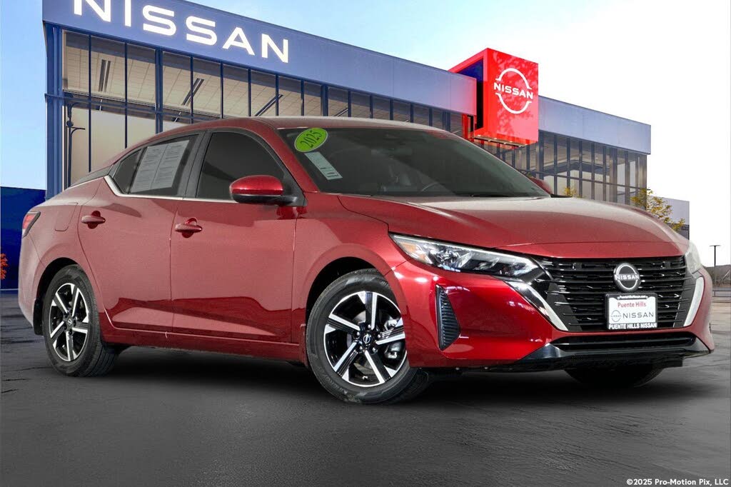 2025 Nissan Sentra SV FWD