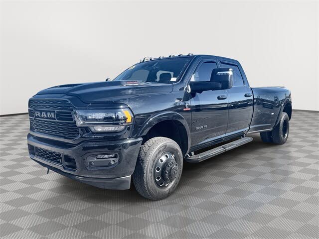 2024 RAM 3500 Limited Crew Cab LB DRW 4WD