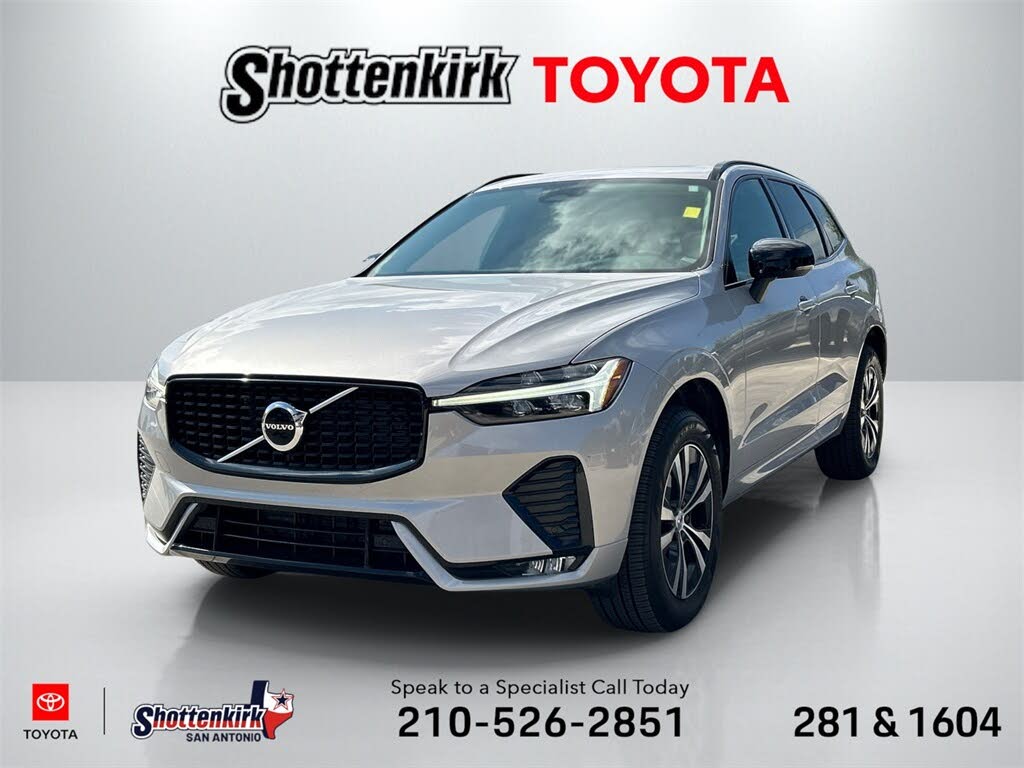2024 Volvo XC60 B5 Core Dark Theme AWD