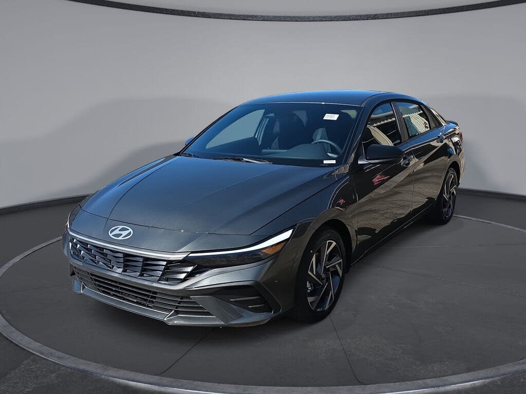 2025 Hyundai Elantra SEL Sport FWD