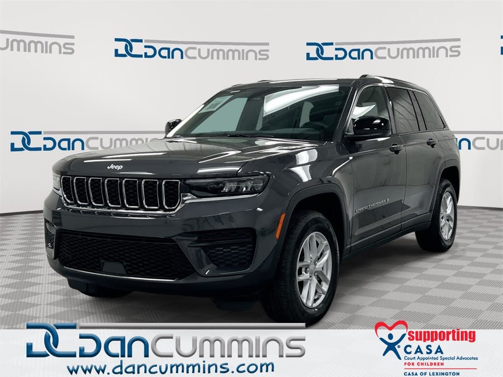 2025 Jeep Grand Cherokee Laredo 4WD