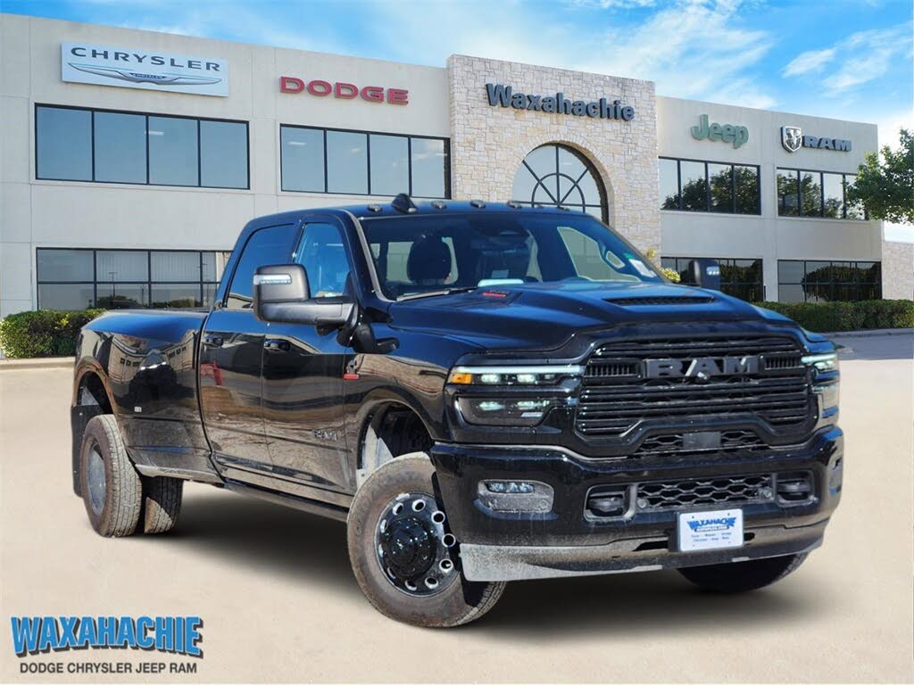 2026 RAM 3500 Laramie Crew Cab LB DRW 4WD