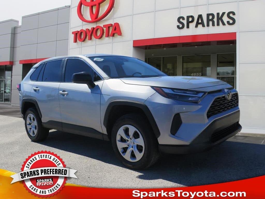 2023 Toyota RAV4 LE FWD