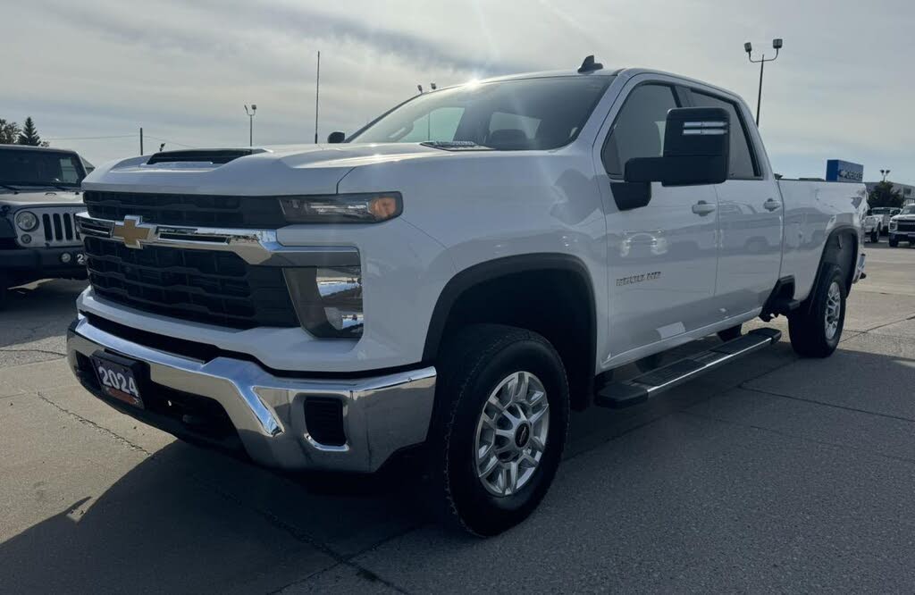 2024 Chevrolet Silverado 2500HD LT Crew Cab 4WD