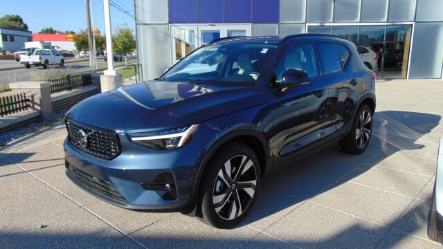 2026 Volvo XC40 B5 Ultra AWD