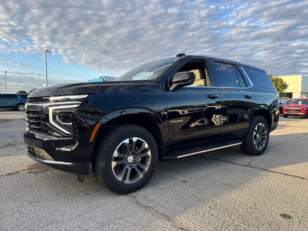 2026 Chevrolet Tahoe LS RWD