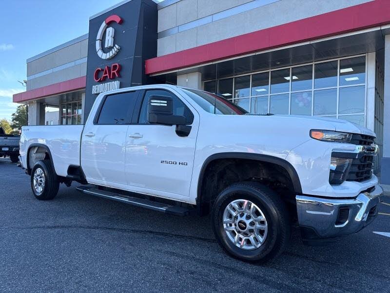 2024 Chevrolet Silverado 2500HD LT Crew Cab 4WD