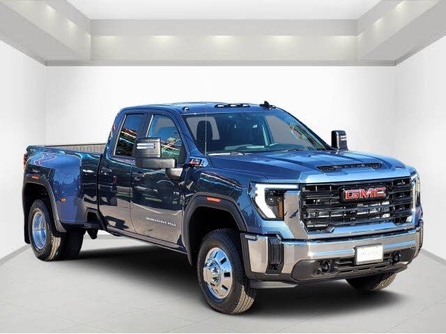 2026 GMC Sierra 3500HD Pro Double Cab LB 4WD