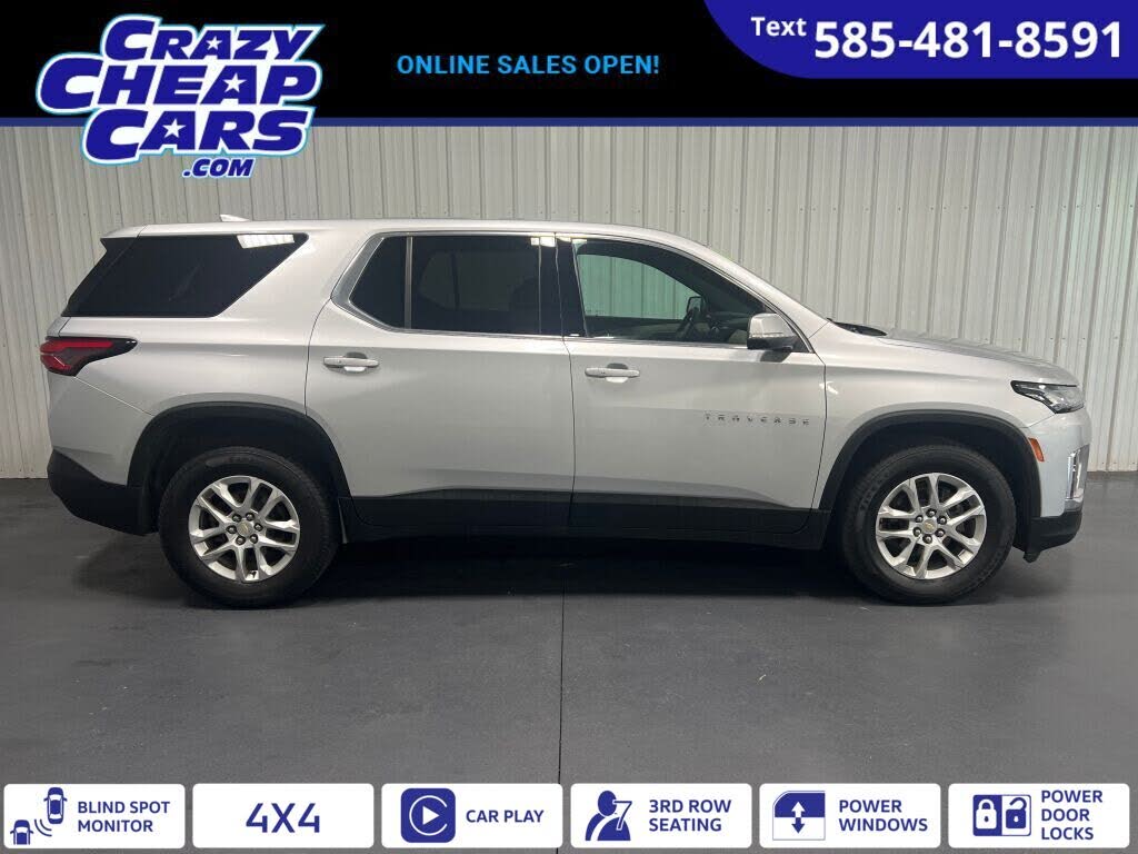 2022 Chevrolet Traverse LS AWD