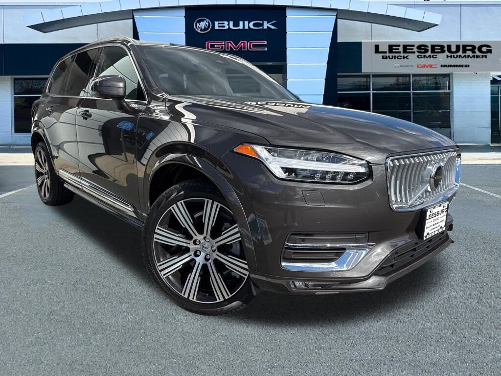 2025 Volvo XC90 B6 Ultra Bright Theme 7-Passenger AWD