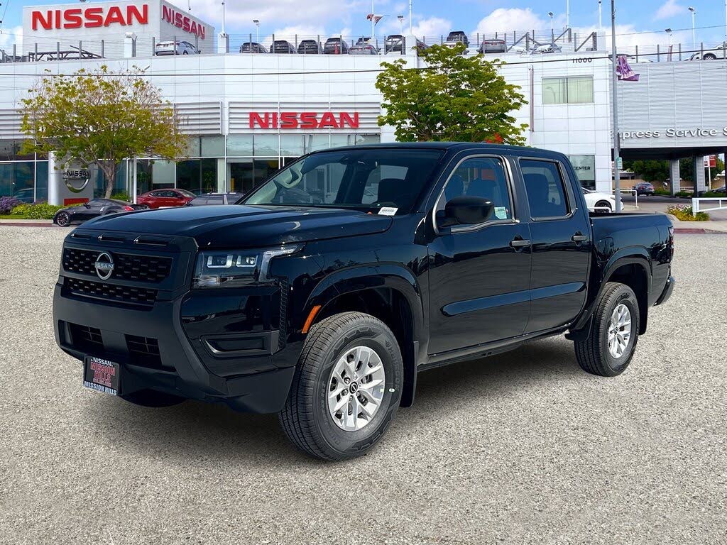 2026 Nissan Frontier S Crew Cab 4WD