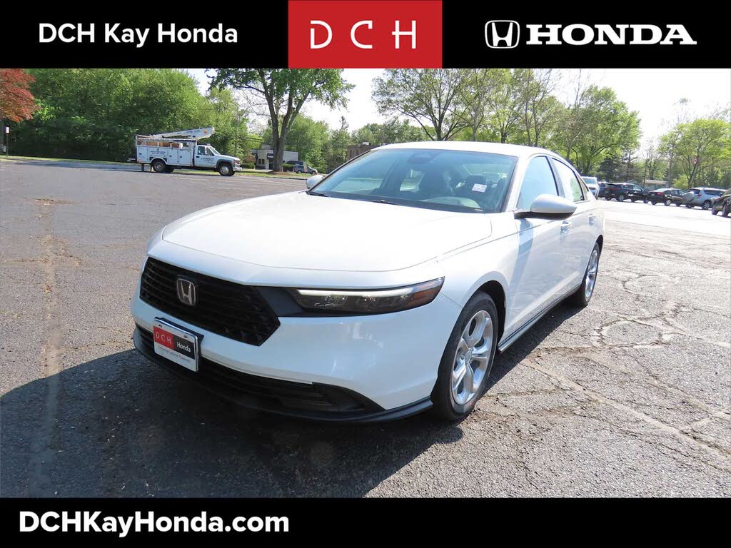 2025 Honda Accord LX FWD