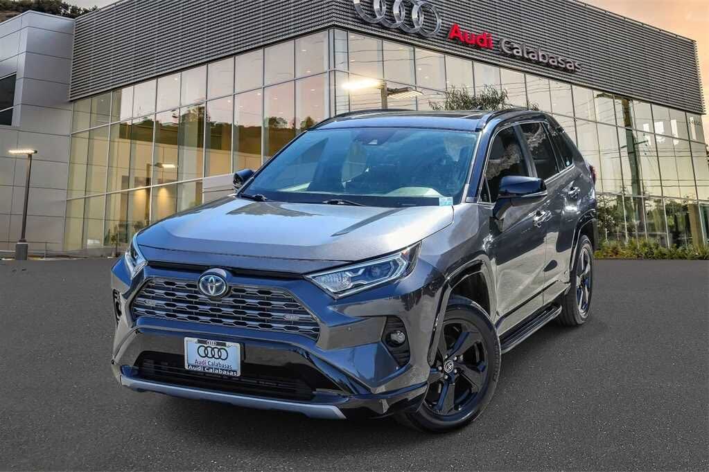 2019 Toyota RAV4 Hybrid XSE AWD