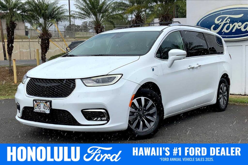 2021 Chrysler Pacifica Hybrid Touring L FWD