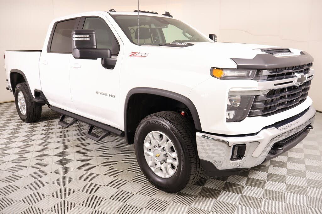 2024 Chevrolet Silverado 2500HD LT Crew Cab 4WD