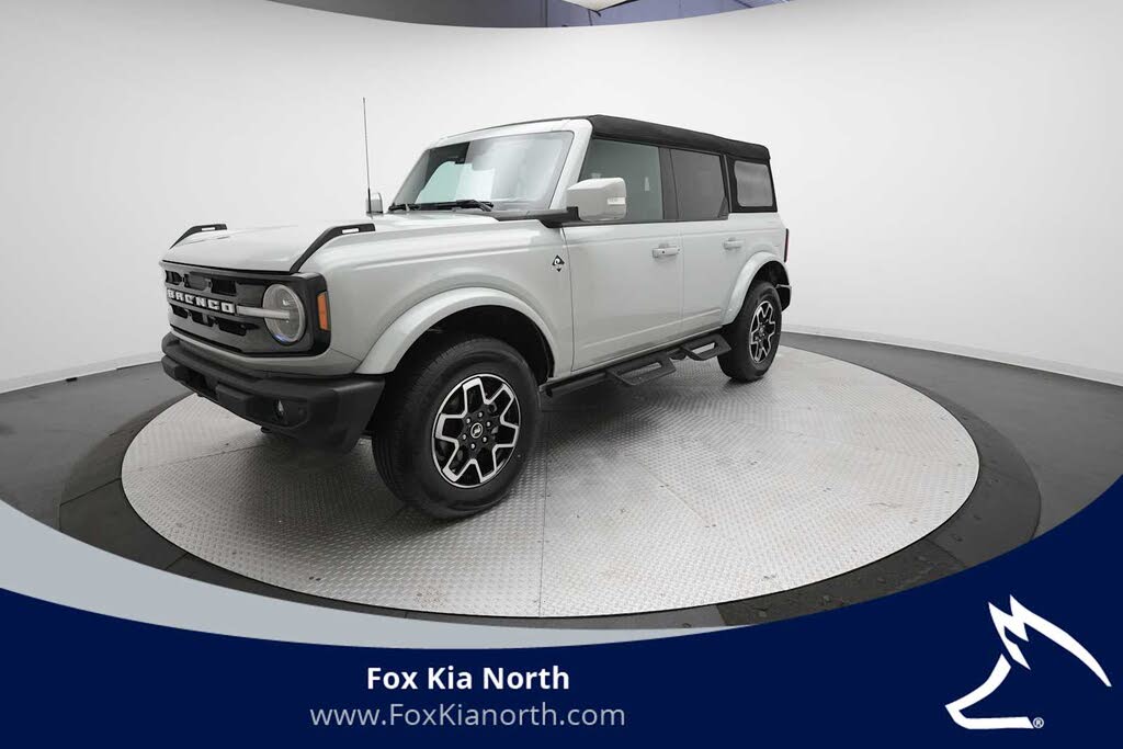 2024 Ford Bronco Outer Banks 4-Door 4WD