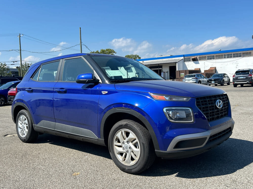 2025 Hyundai Venue SE FWD