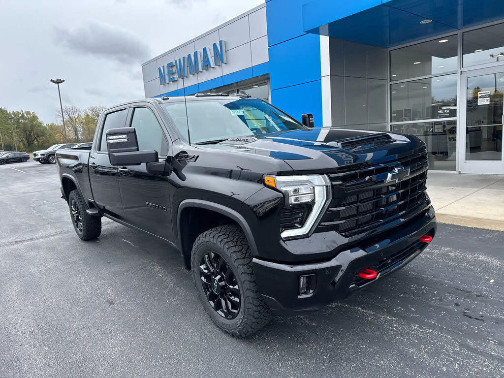 2026 Chevrolet Silverado 2500HD LTZ Crew Cab 4WD