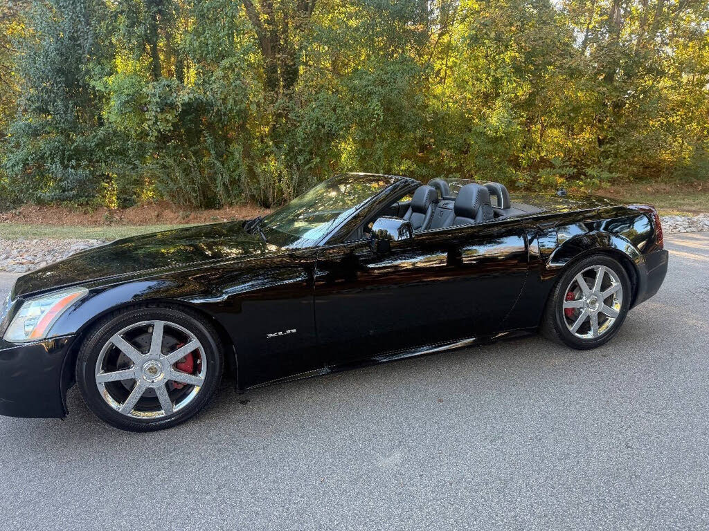 2004 Cadillac XLR RWD