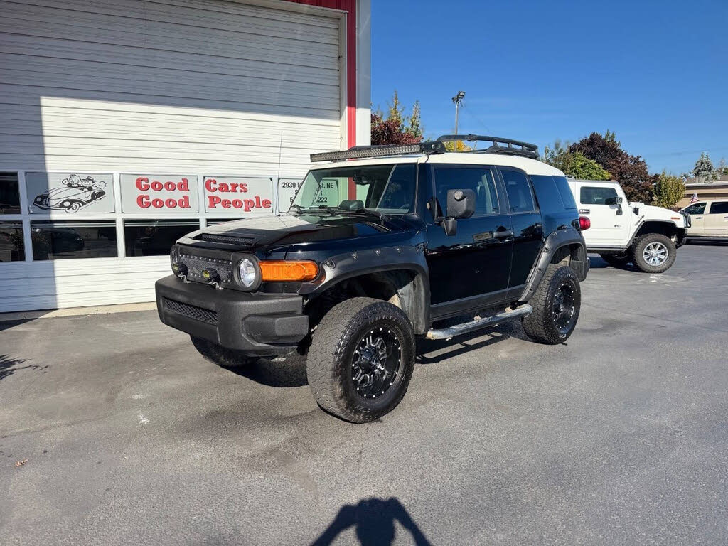 2011 Toyota FJ Cruiser 4WD