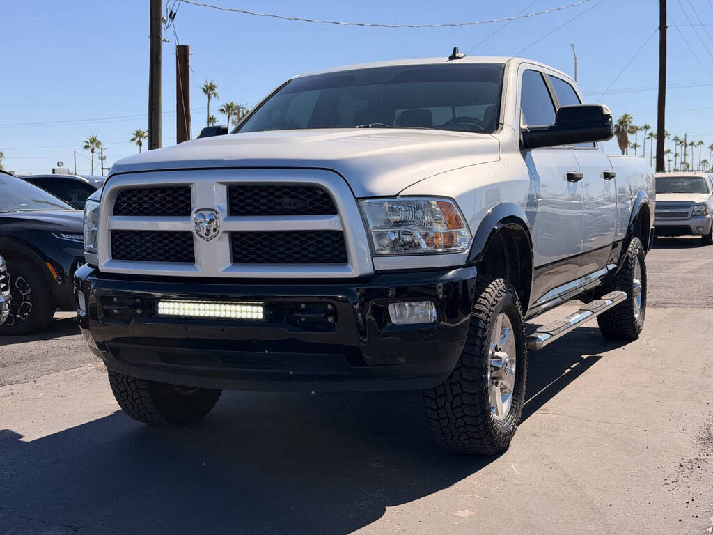2014 RAM 2500 SLT Crew Cab 4WD