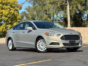 Ford Fusion Hybrid SE FWD