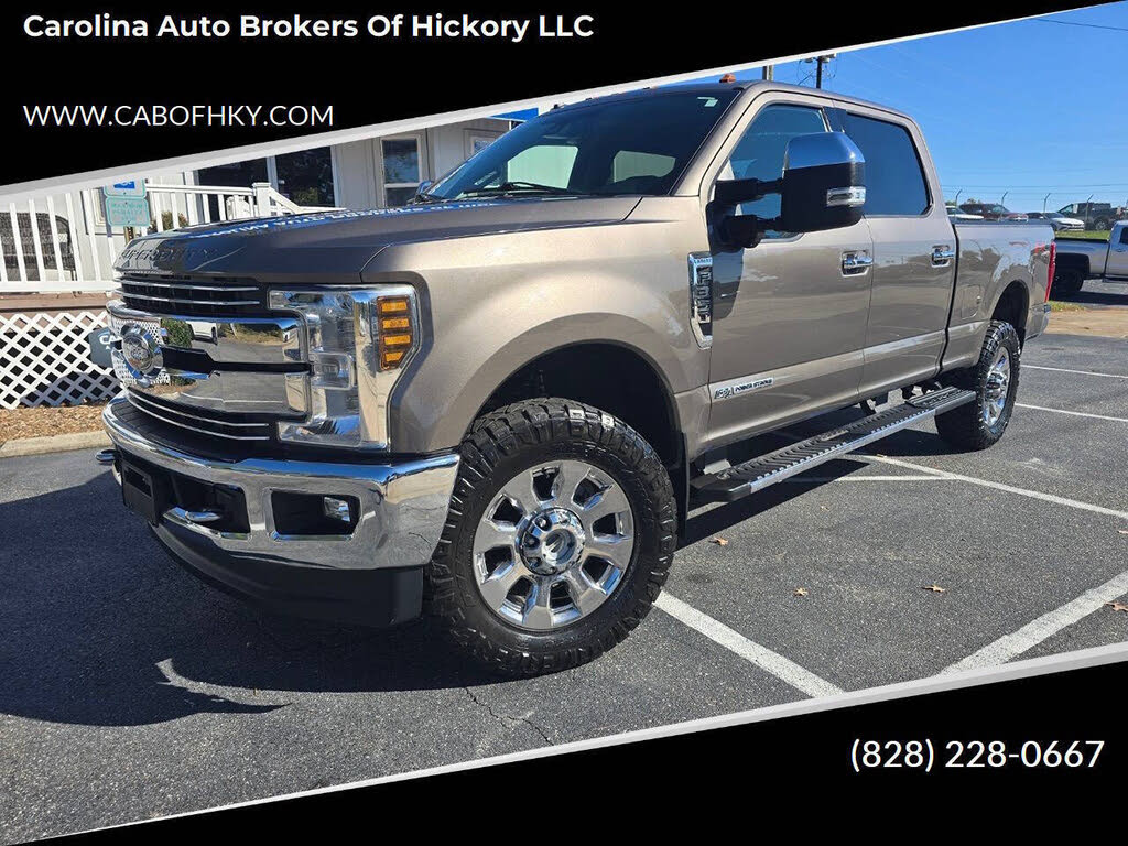 2019 Ford F-350 Super Duty Lariat Crew Cab 4WD