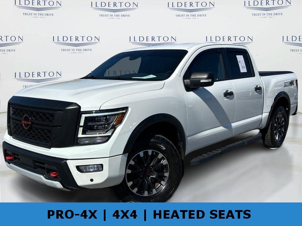 2023 Nissan Titan PRO-4X Crew Cab 4WD