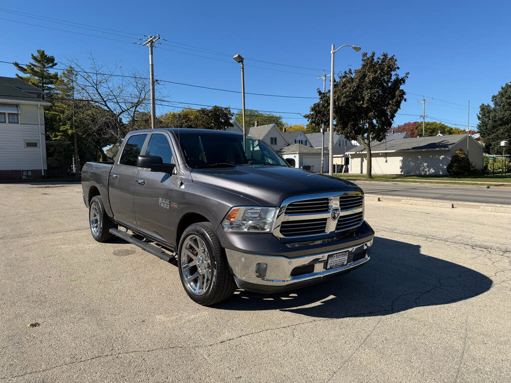 2018 RAM 1500 SLT Crew Cab 4WD