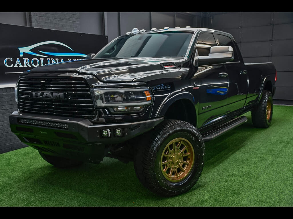 2019 RAM 3500 Laramie Crew Cab LB 4WD