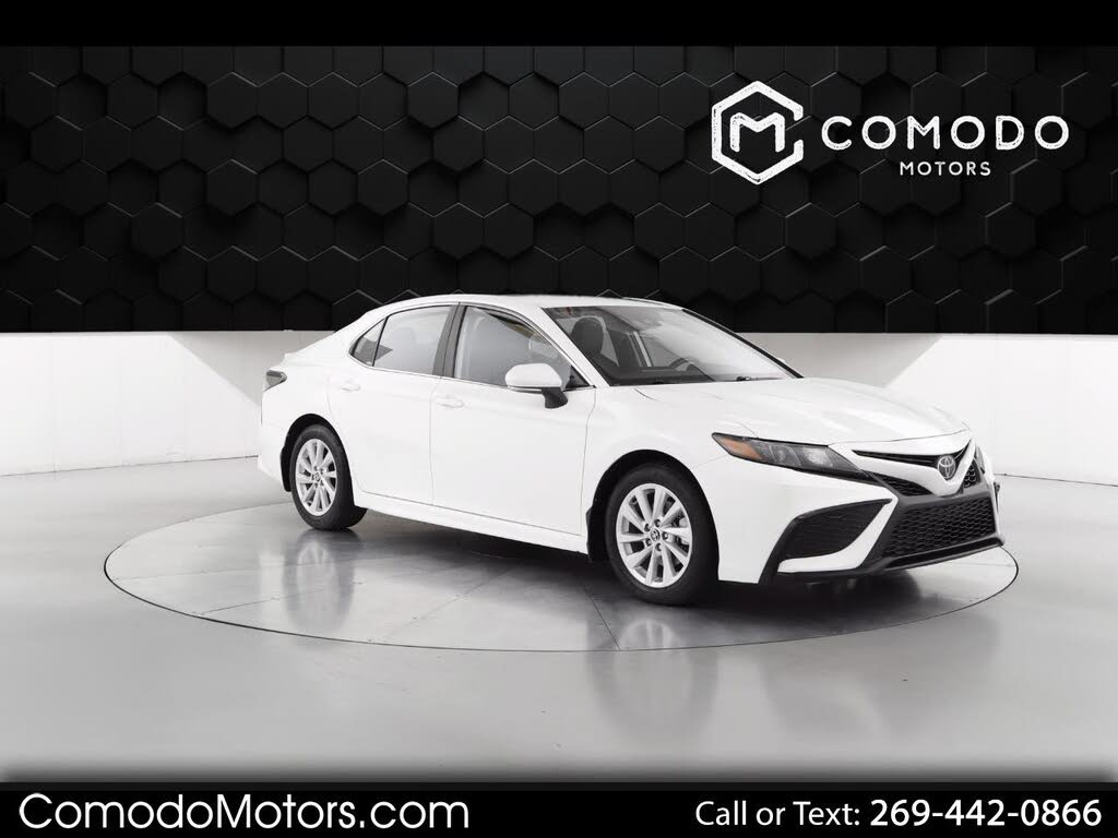 2023 Toyota Camry SE FWD