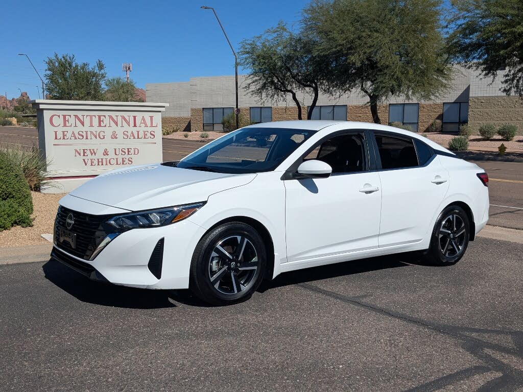 2024 Nissan Sentra SV FWD