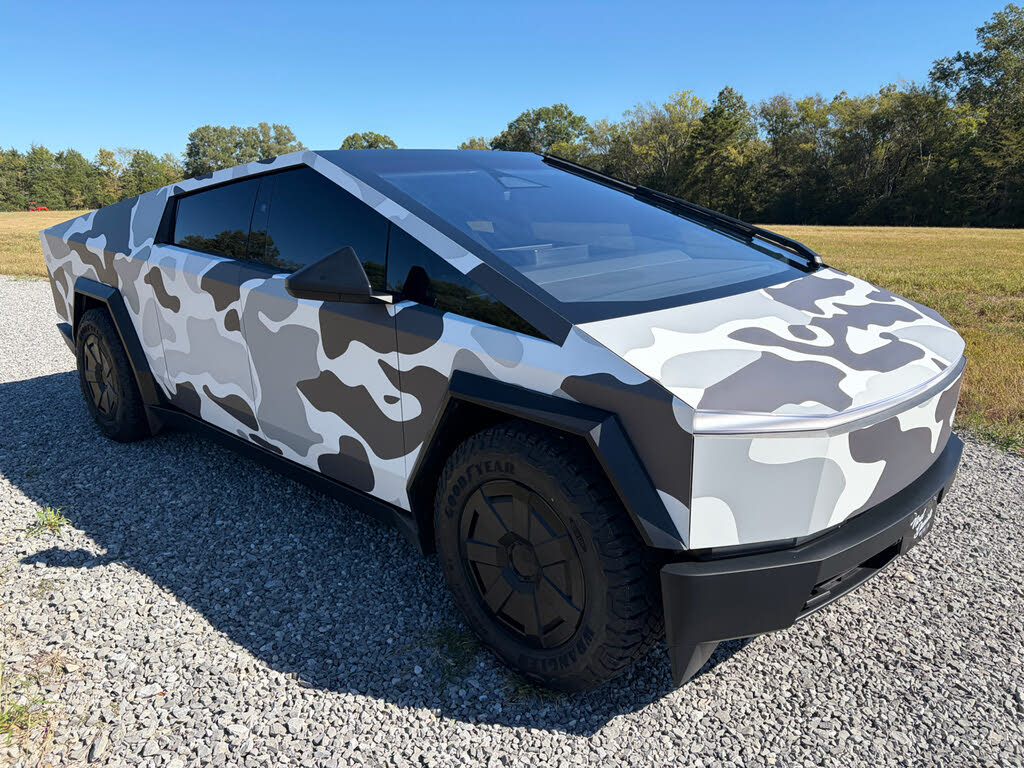 2024 Tesla Cybertruck Crew Cab AWD