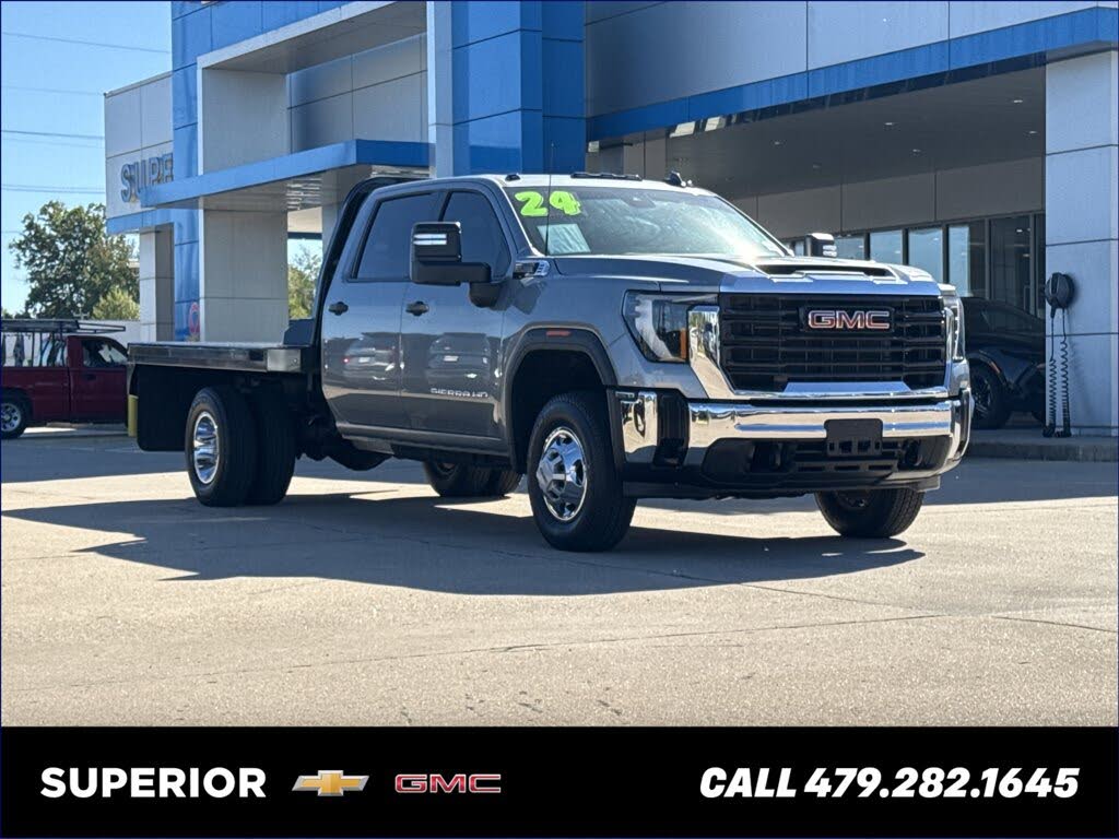 2024 GMC Sierra 3500HD Chassis Pro Crew Cab 4WD