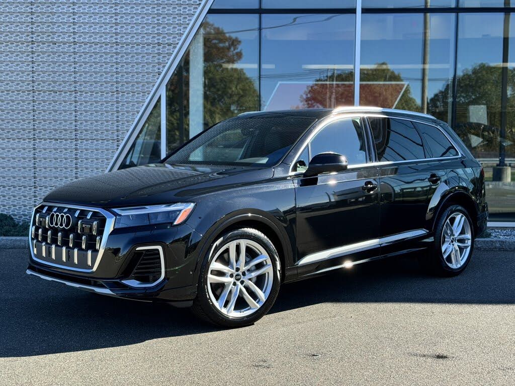 2025 Audi Q7 quattro Premium Plus 55 TFSI