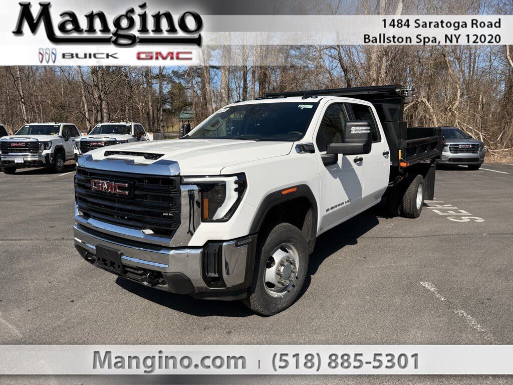 2025 GMC Sierra 3500HD Chassis Pro Crew Cab 4WD