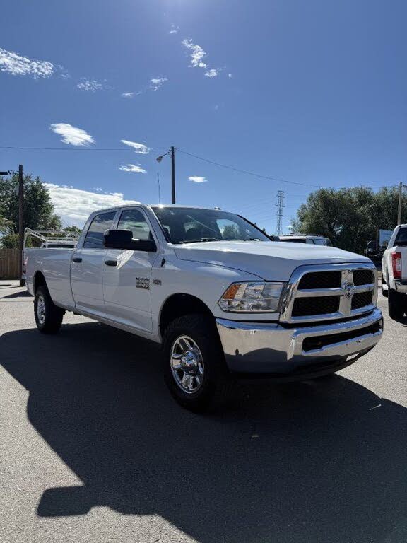2017 RAM 2500 Tradesman Crew Cab LB 4WD