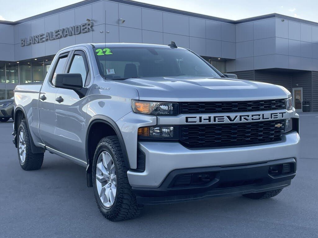 2022 Chevrolet Silverado 1500 Custom Double Cab 4WD