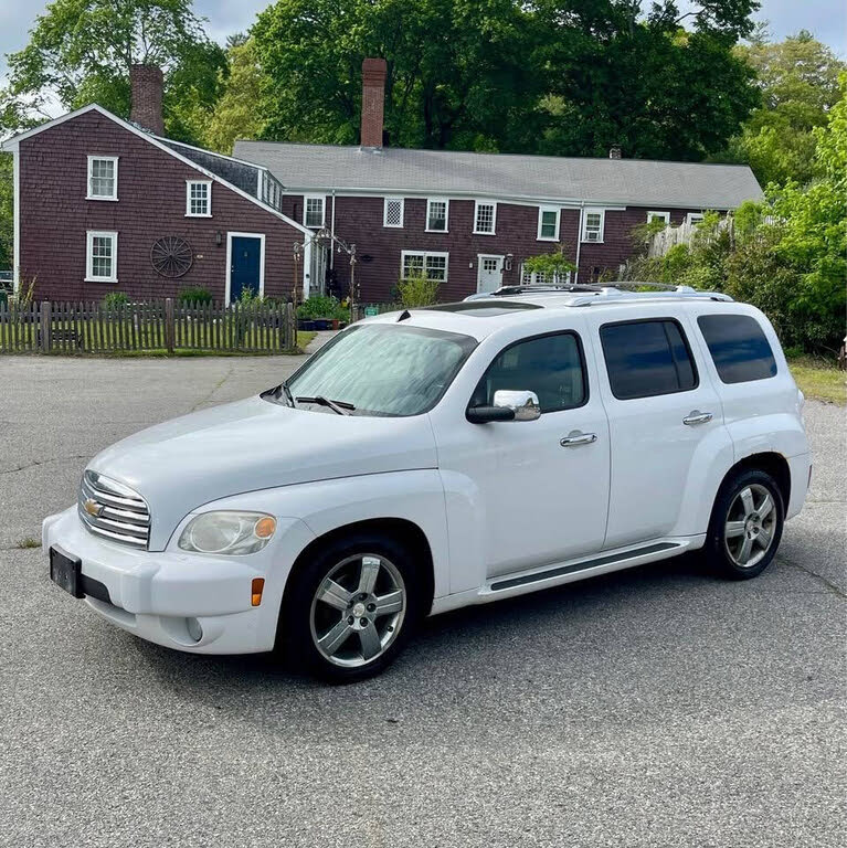 2011 Chevrolet HHR 2LT FWD