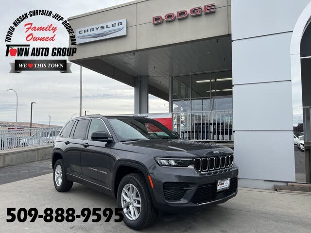 2025 Jeep Grand Cherokee Laredo 4WD