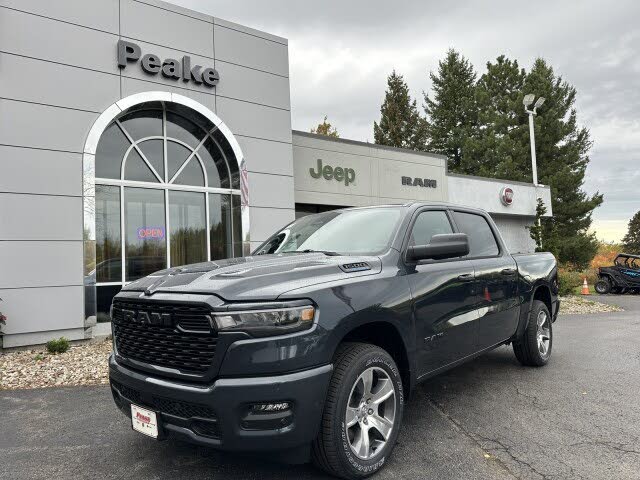 2025 RAM 1500 Tradesman Crew Cab 4WD