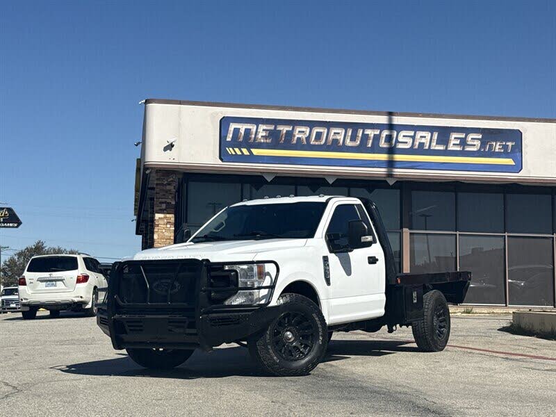 2022 Ford F-350 Super Duty Chassis XL RWD