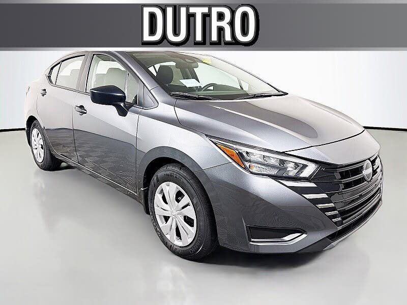 2025 Nissan Versa S FWD
