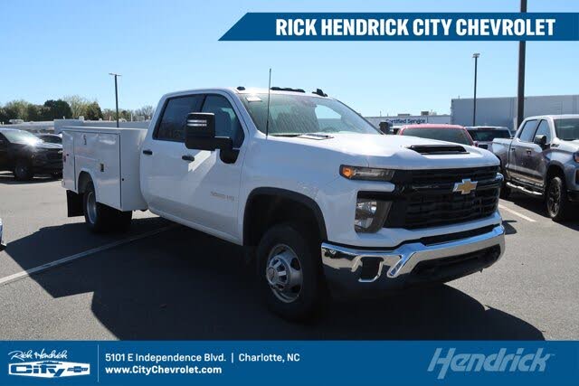 2025 Chevrolet Silverado 3500HD Chassis Work Truck Crew Cab 4WD