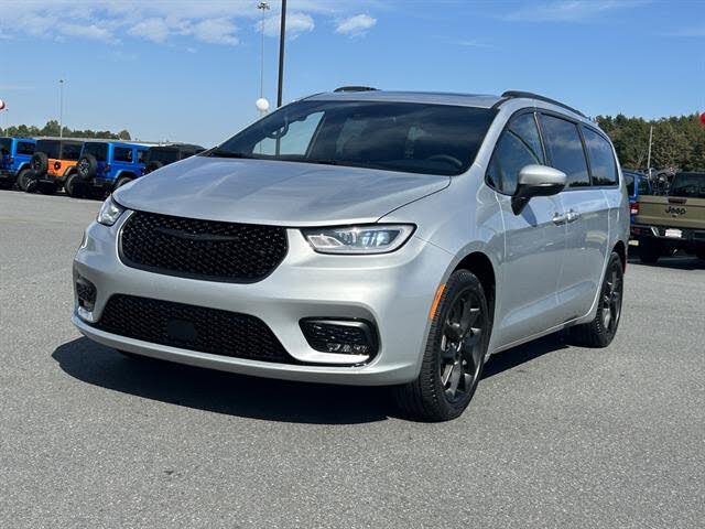 2023 Chrysler Pacifica Touring L AWD
