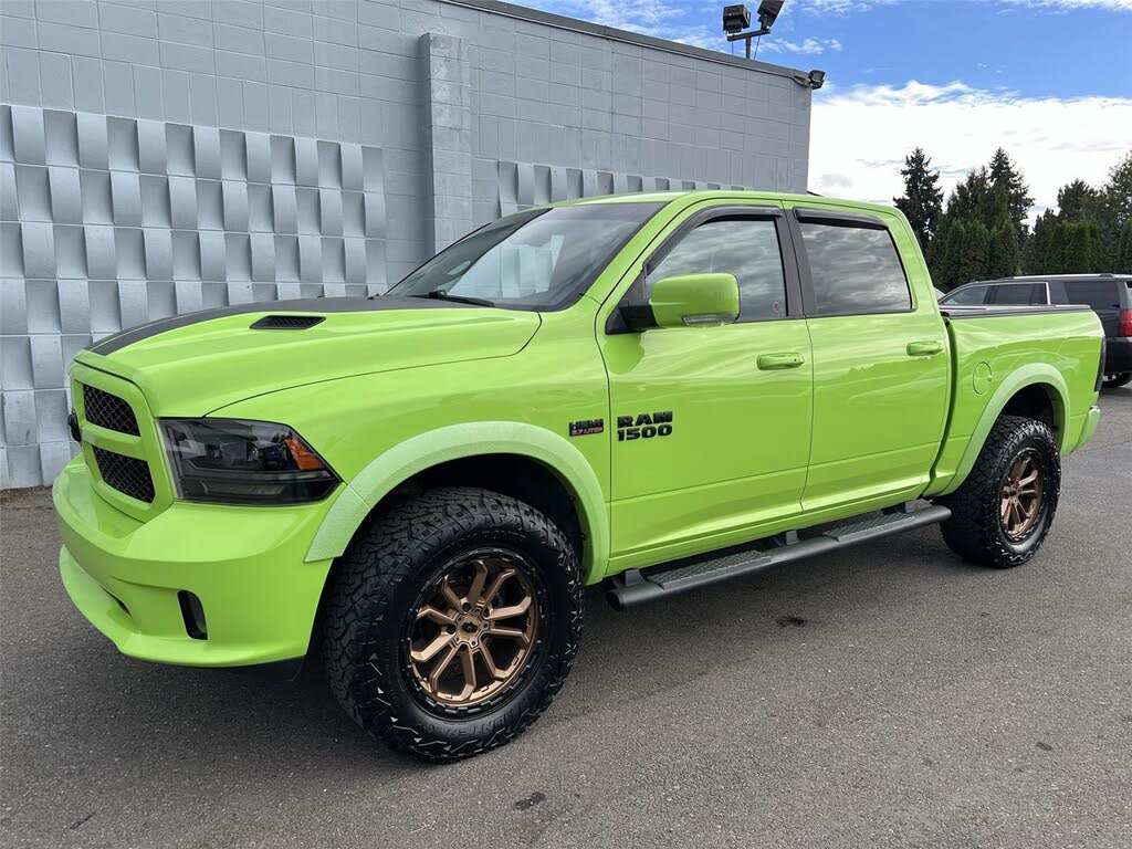 2017 RAM 1500 Sport Crew Cab 4WD