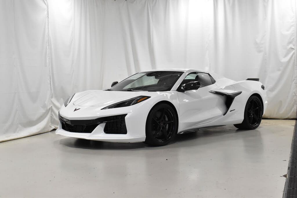 2025 Chevrolet Corvette E-Ray Convertible AWD with 3LZ