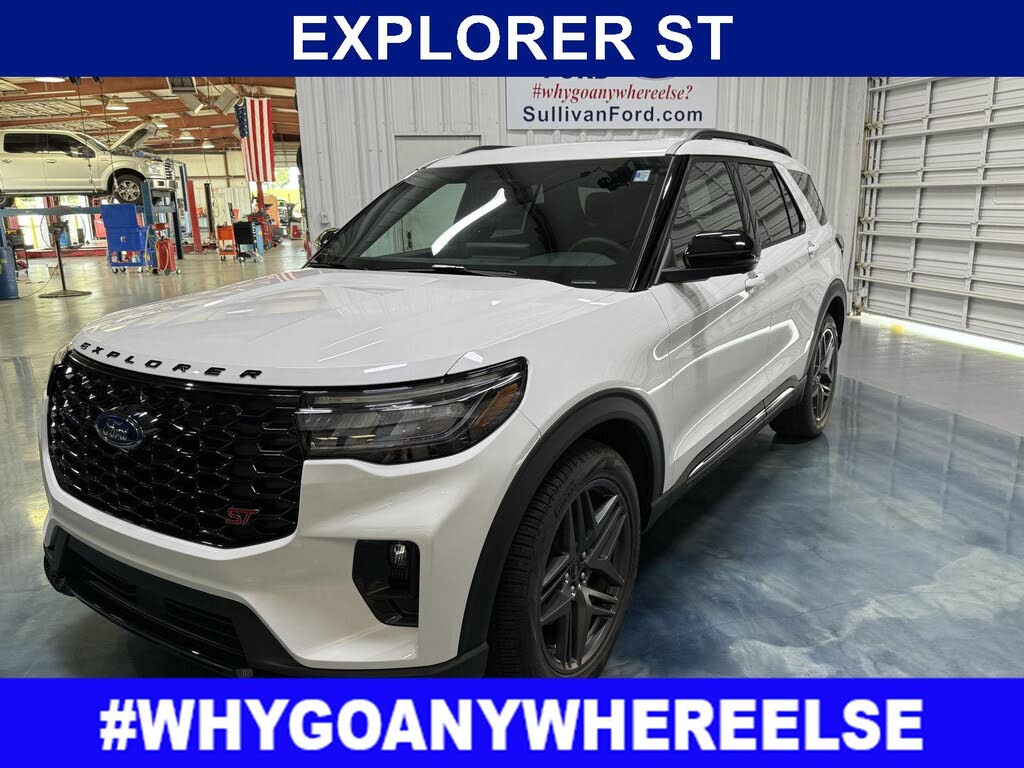 2025 Ford Explorer ST AWD