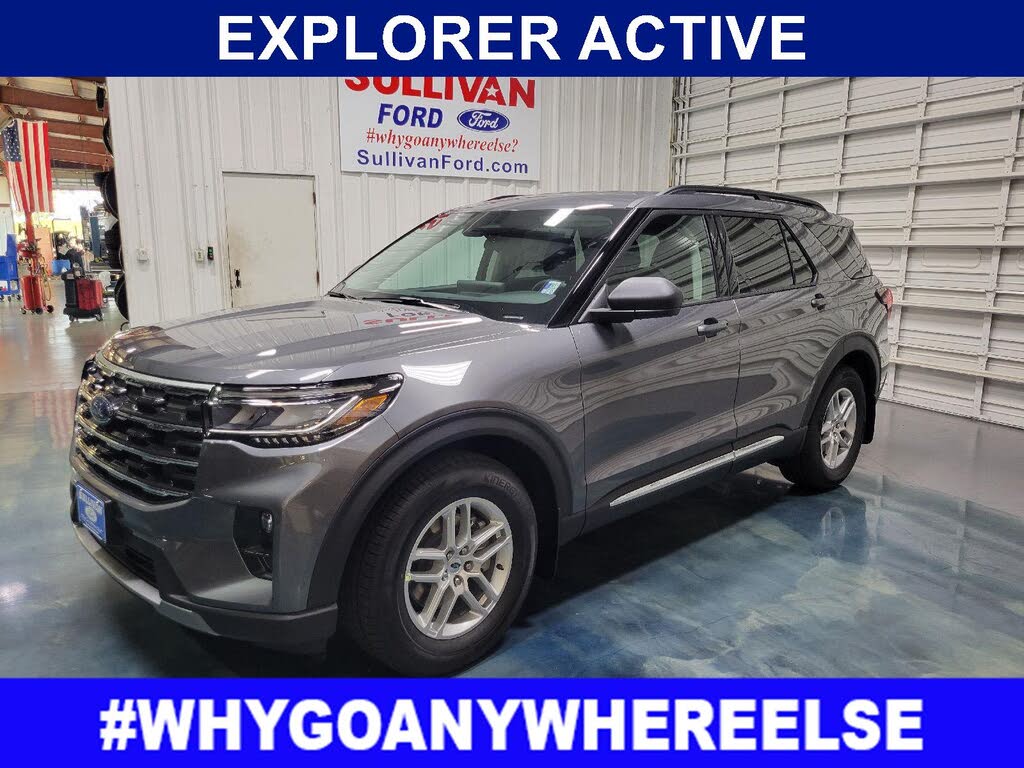 2025 Ford Explorer Active RWD