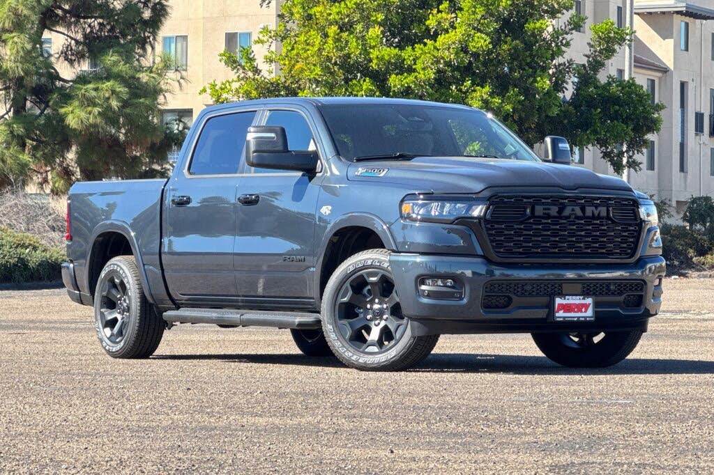 2026 RAM 1500 Big Horn Crew Cab 4WD
